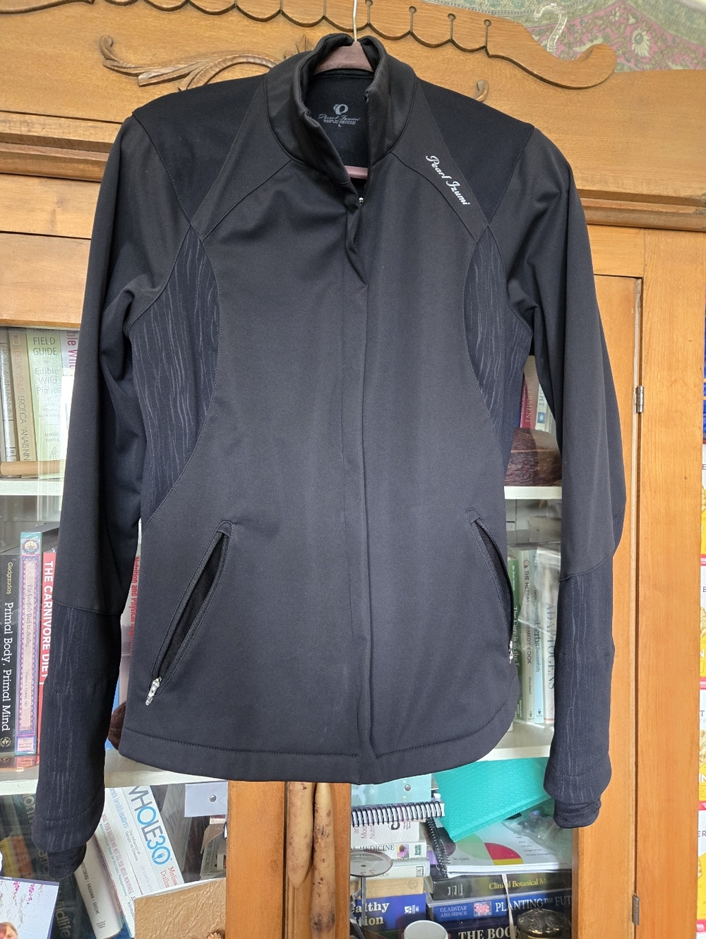 Pearl Izumi Women’s Large Black Cycling Jacket Thumbholes Full Zip Athletic
